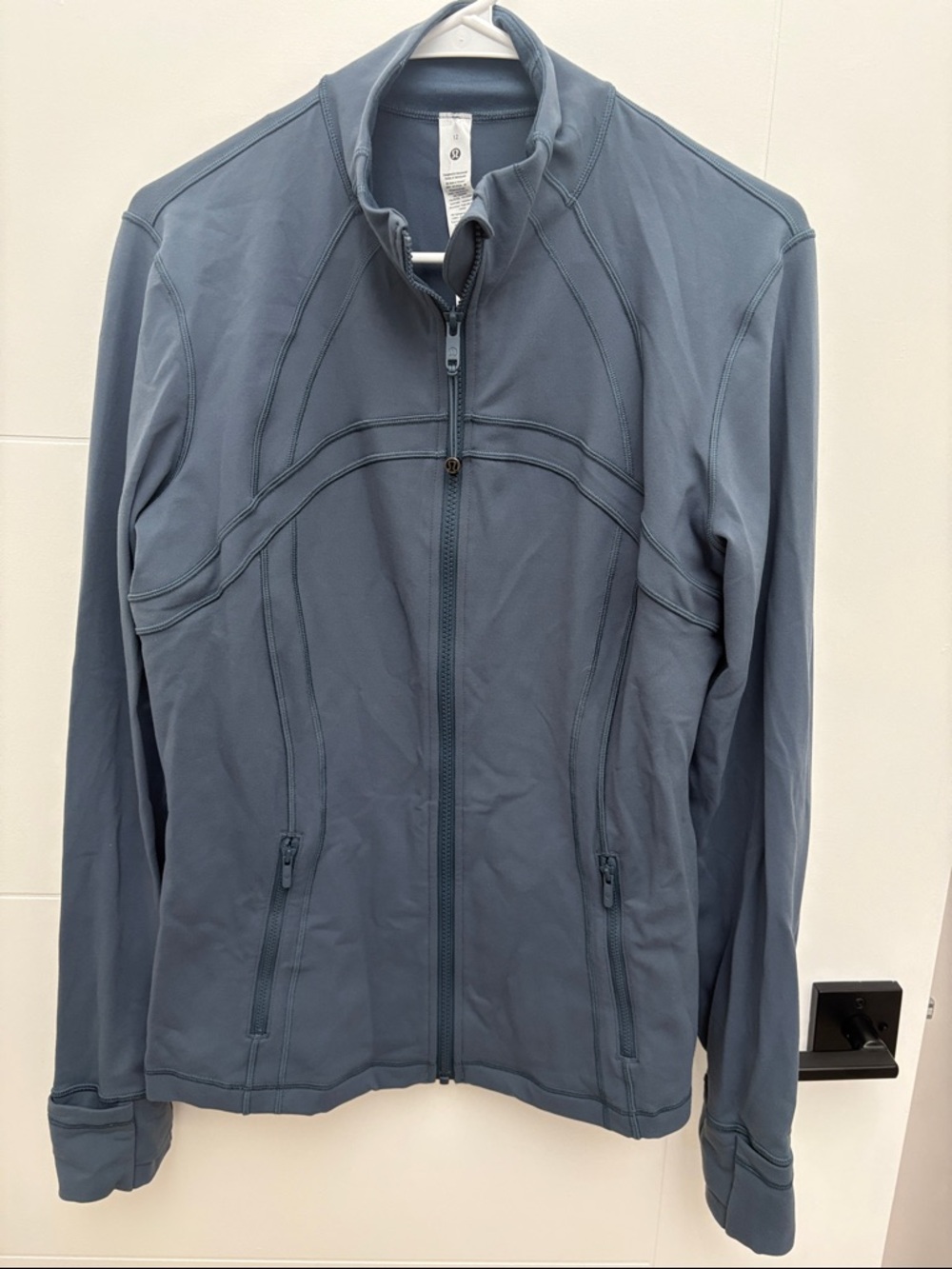 NEW Lululemon Full Zip Front Athletic Jacket in Slate Blue Size 12